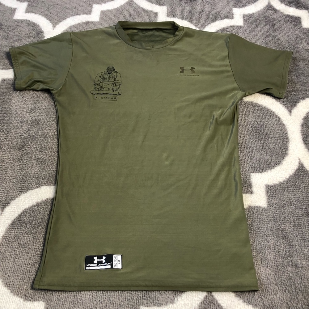 Under Armour Shirt Womens Large Tactical Green Fits Smaller